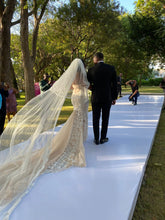 C2024-SF814 - vestido de novia sin tirantes con cintura transparente y adornos con motivos florales en 3D