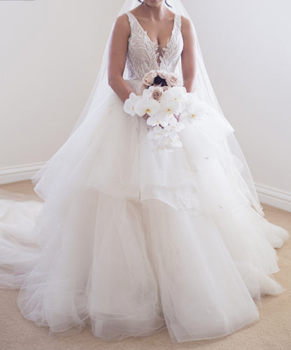 C2024-BG73V - sleeveless v-neck wedding ball gown