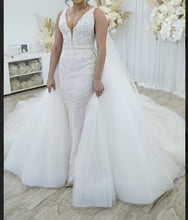 C2025-ALK63 - beaded deep v-neck fitted wedding gown