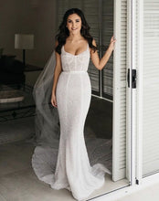 C2023-SS114 sleeveless scoop neck fitted wedding gown with small empire waist belt