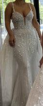 C2023-BG556 Vestido de novia sexy con cuentas 3D y cola desmontable