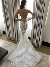 C2021-SB022b robe de mariée sans bretelles brodée en 3D, ajustée à évasée