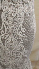 C2021-LaToya - Vestido de novia bordado en talla grande con escote ilusión