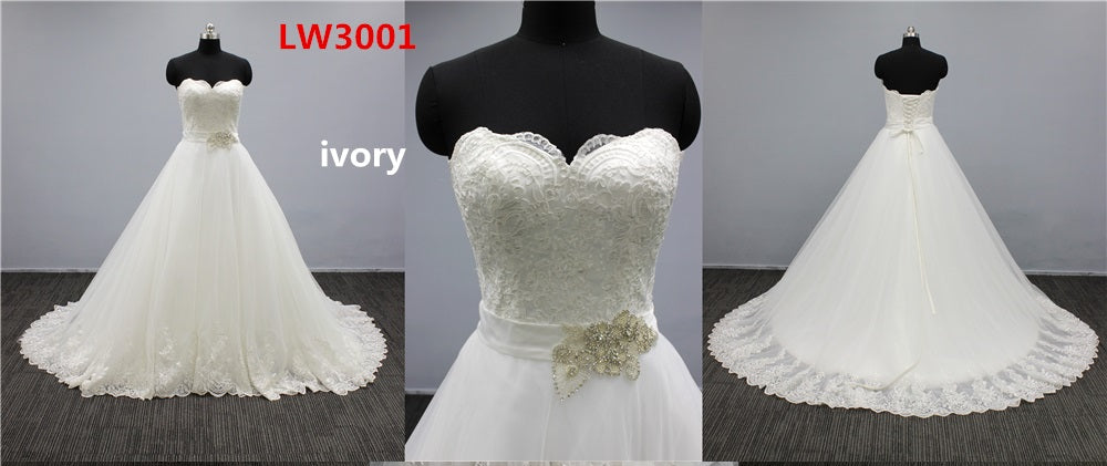 LW3001 - Vestidos de novia corte A sin tirantes en color marfil para todas las tallas.