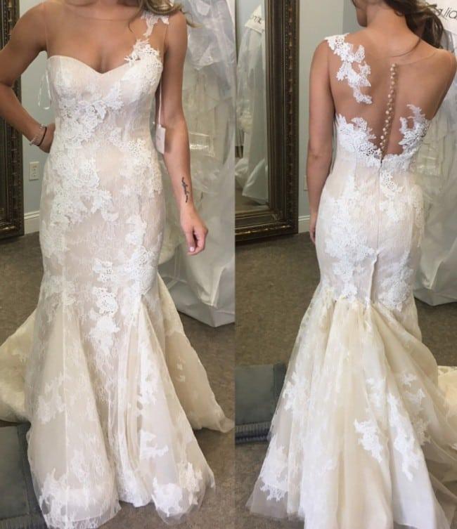 C2022-os47 - Vestido de novia ajustado de un hombro color marfil a la venta