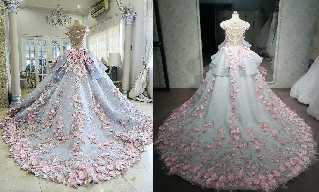 Réplica de un vestido de novia formal de alta costura en color rosa pastel