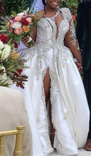 C2022-FBS887 - Robe de mariée à un bras avec perles de cristal et fente avec robe de bal amovible