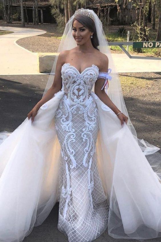 C2022-LO44  Off the shoulder lace wedding gown