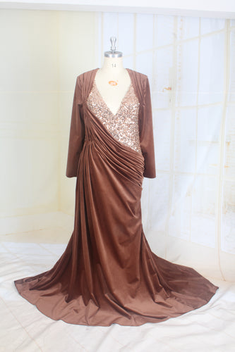 Style C2022JD Marron - Robe de soirée formelle chocolat à manches longues et perles